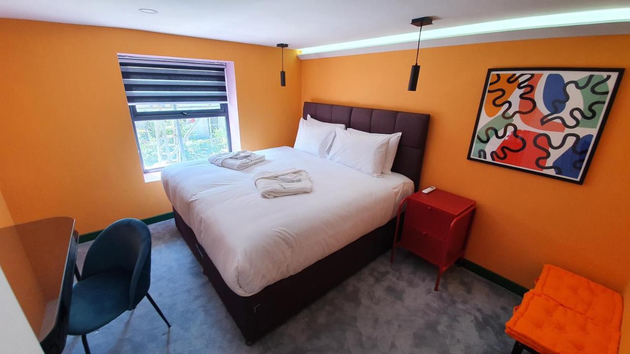 Aaron Wise - 51 Fitzhamon Apartments Cardiff Dış mekan fotoğraf