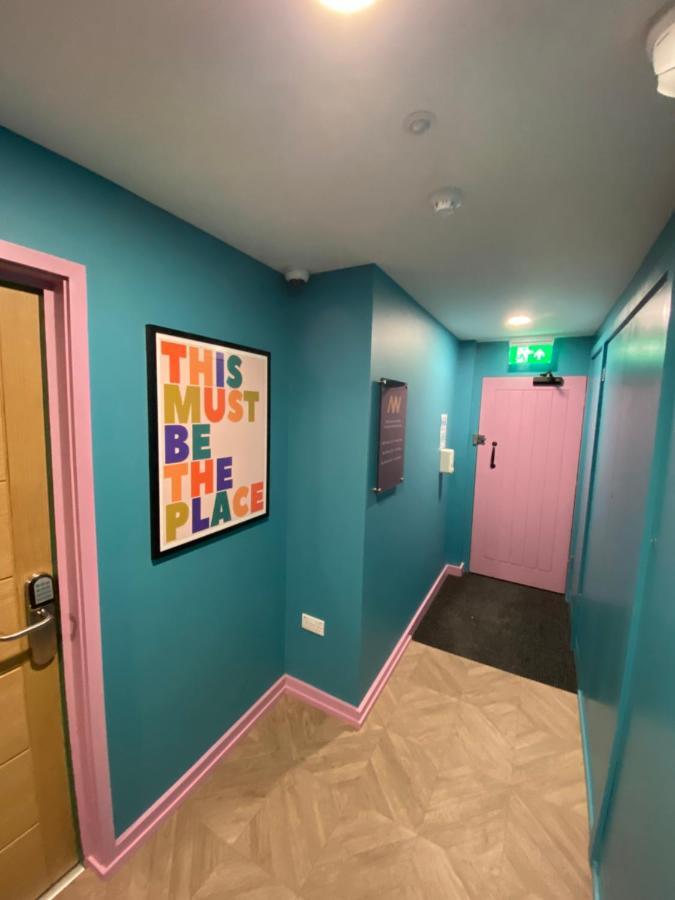 Aaron Wise - 51 Fitzhamon Apartments Cardiff Dış mekan fotoğraf