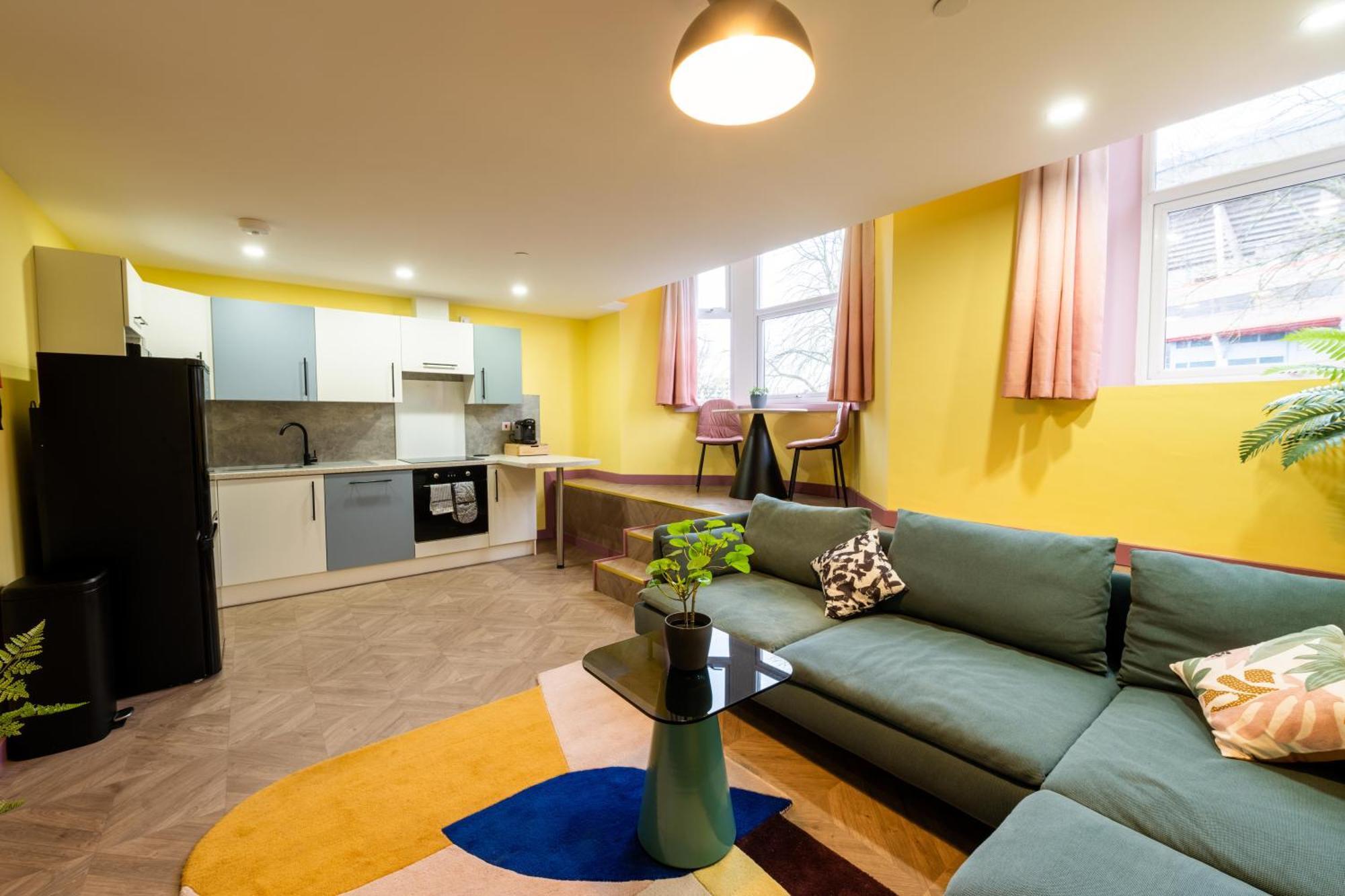 Aaron Wise - 51 Fitzhamon Apartments Cardiff Dış mekan fotoğraf